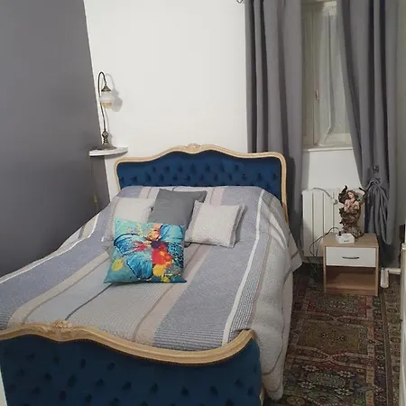 Aubenas Vals Les Bains Maison De Privative Bensylv' 4 Adultes Et 2 Enfants 3 Nuits Minimums Holiday home *